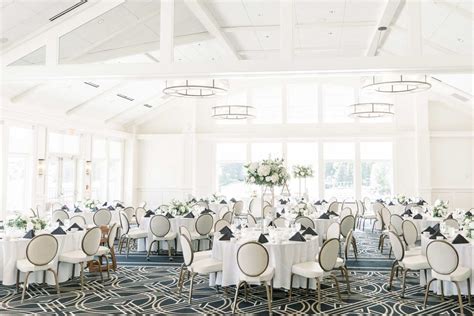 Midland Country Club Wedding in Midland, Michigan - Beyond Jade