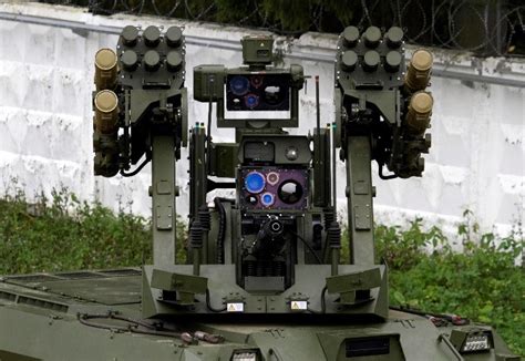 Боевой многофункциональный робототехнический комплекс «Уран-9»