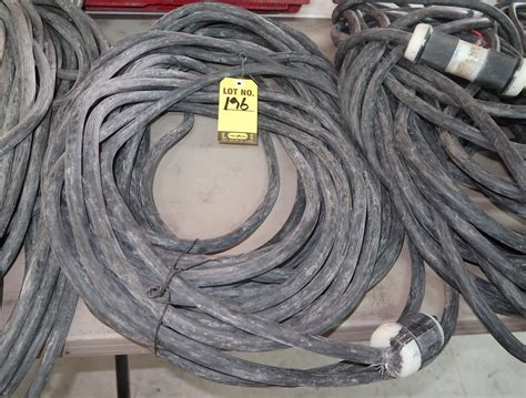 220 VOLT EXTENSION CORD