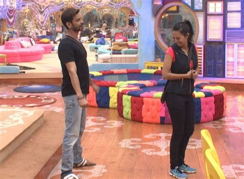 Update from Episode 64 - December 14, 2015 - SIX CONTESTANTS NOMINATED ...