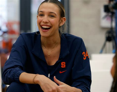 Izabel Varejão back practicing with Syracuse women’s basketball ...
