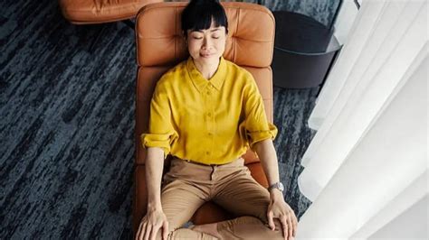 Buddhist meditation techniques for stress relief and mental clarity