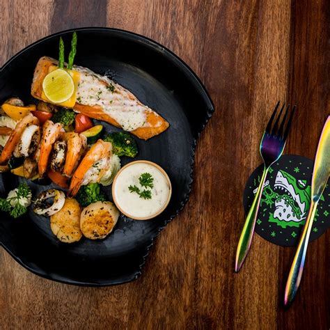 THE 10 BEST Restaurants Near Janpath Market, New Delhi