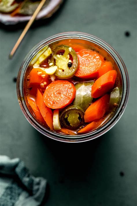 Mexican Pickled Carrots