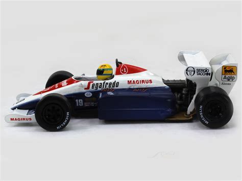 1984 Toleman TG184 Formula 1 Ayrton Senna 1:43 diecast Scale Model Car ...