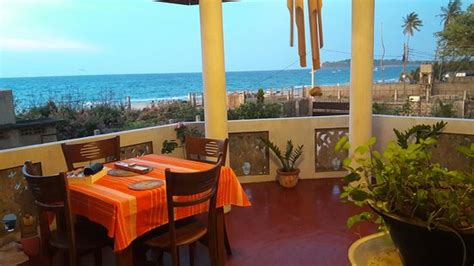 BLACKSTAR INN (Trincomalee) - Specialty Inn Reviews & Photos - Tripadvisor