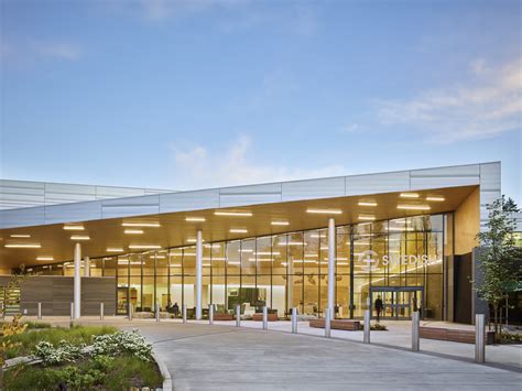 瑞典埃德蒙兹门诊中心 – nbbj