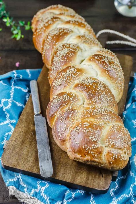 How to Make Challah Bread | The Mediterranean Dish