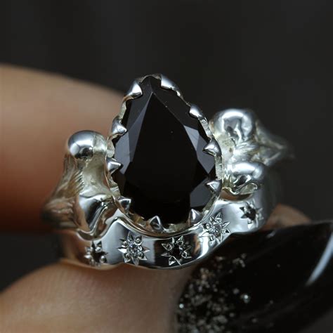 Women's Gothic Wedding Rings | Silver & Gold - hellcatjewellery