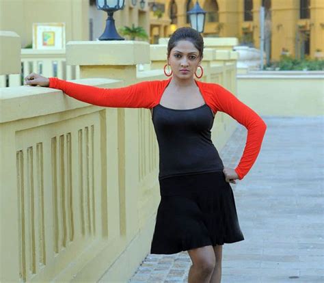 Sheela hottest stills from adhurs with ntr