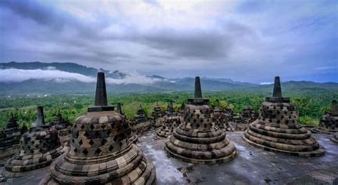 Borobudur Temple: Largest Buddhist Monument In The World