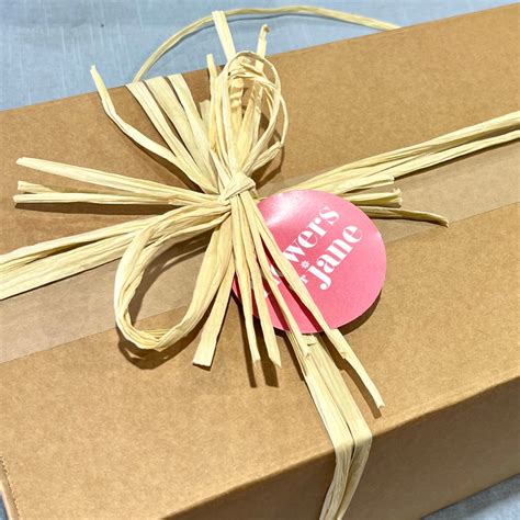 Australian Hamper with Bush Native Flowers Same Day delivery Flowers for Jane Melbourne ...