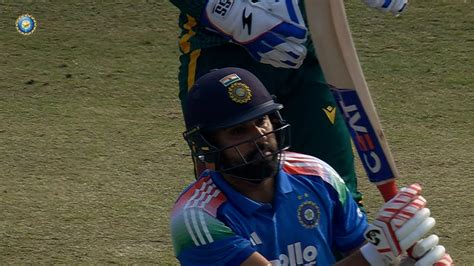 6,6! Rohit Goes Big vs Subrayen