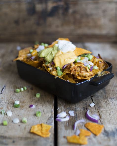Pulled chicken met nacho's en gesmolten Cheddar - Zoete Zusjes