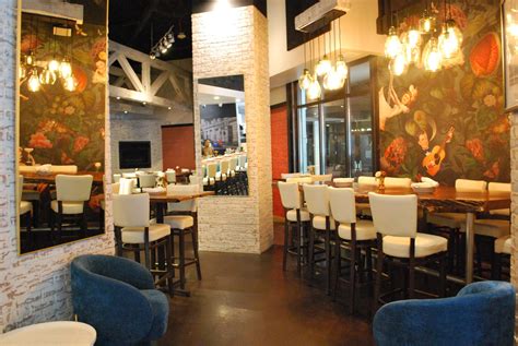 Fontana di Vino: New Italian dining spot in SouthPark, Charlotte ...