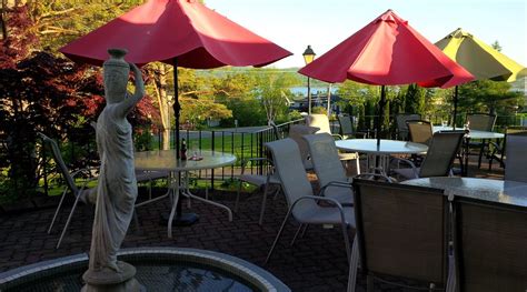 AUBERGE GISELE'S INN - RESTAURANT, Baddeck - Restaurant Reviews, Phone ...
