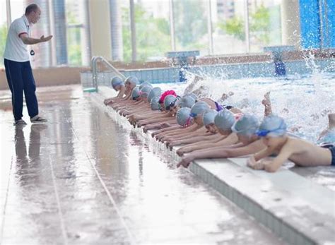 Free Swim Lessons 的图像结果