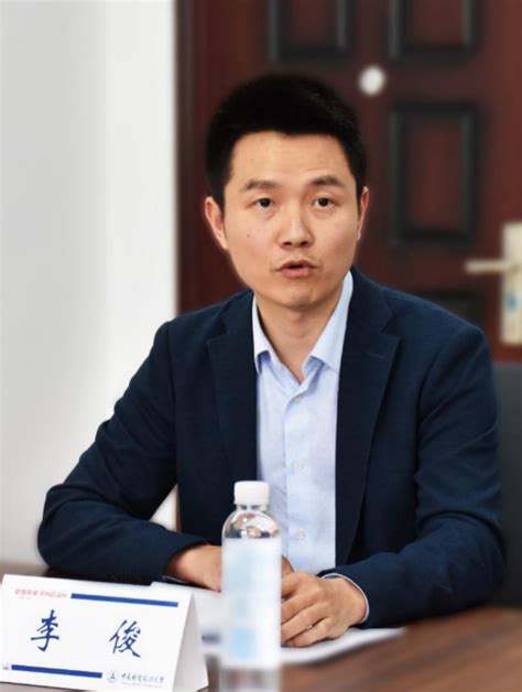 中国平安与中南财经政法大学携手共建“法律科技实验室”揭牌成立