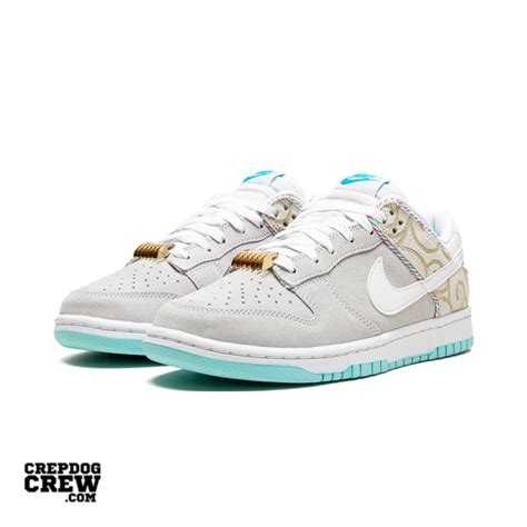 Nike Dunk Low SE Barber Shop Grey