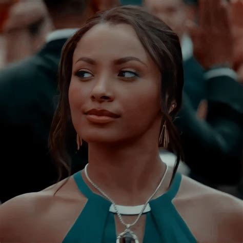 TVD Bonnie | Vampire diaries stefan, Bonnie bennett, Damon salvatore ...