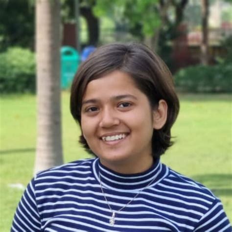 SHREYA - Maths teacher in Ludhiana - ₹1200/h