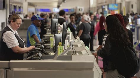 TSA will charge $45 at the airport next year if you don't have a REAL ID | wgrz.com