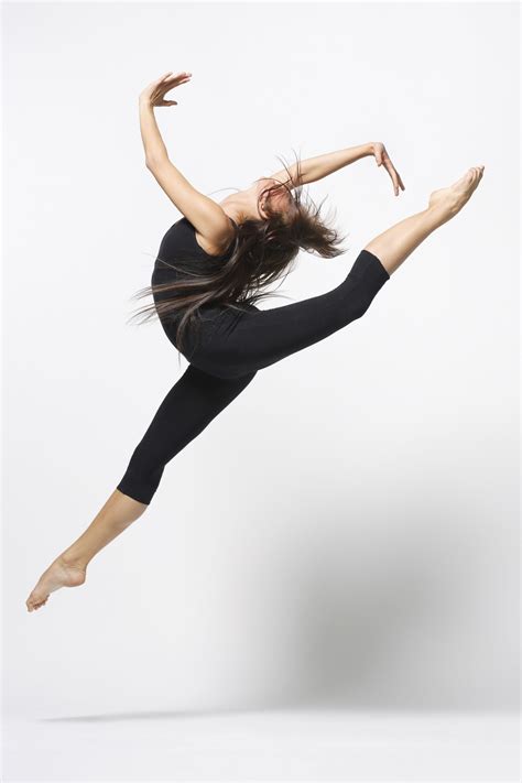 Contemporary Dance Leaps