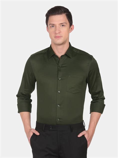 Buy Arrow Men Olive Green Slim Fit Cotton Formal Shirt - Shirts for Men ...