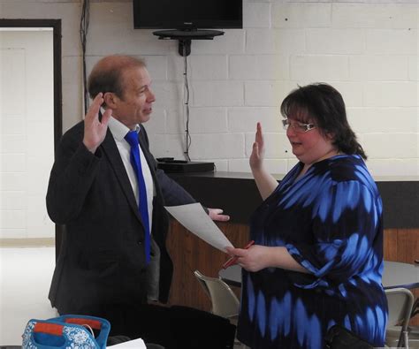 Polls open in Farmington; Paul Mills elected moderator - Daily Bulldog