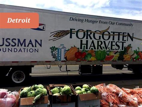 Detroit - Forgotten Harvest DRIVE-THRU FREE FOOD DISTRIBUTION at Body ...