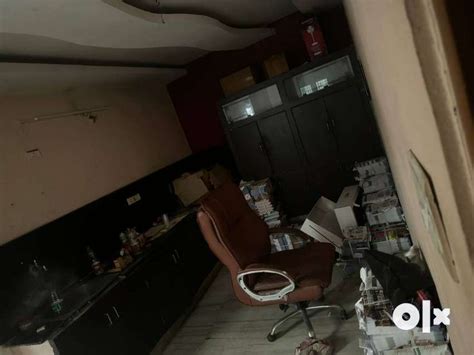 office space - For Rent: Shops & Offices - 1776446175