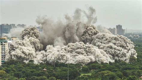 Noida Twin Tower Demolished: Respiratory Disease Patients May ...