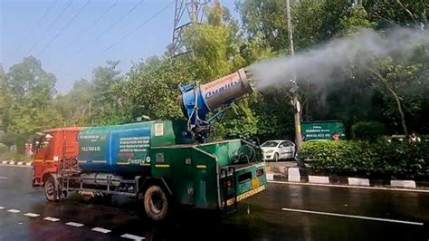 Delhi Pollution: लगातार बिगड़ रही दिल्ली की आबोहवा! PMO में बैठक के बाद ...