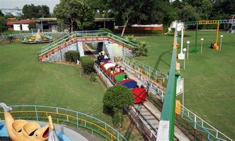 Parks in Gurugram, Water Parks in Gurugram, Amusement Parks Gurugram
