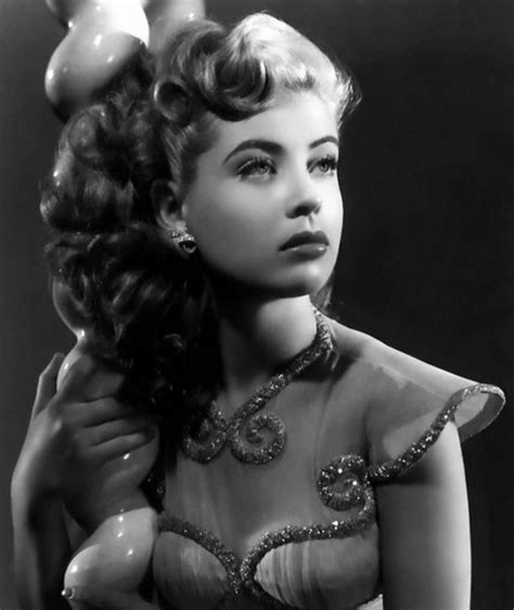 Gloria Dehaven Hoje