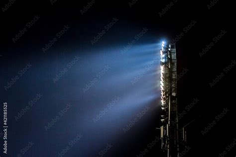 Sportsfield Lights 的图像结果