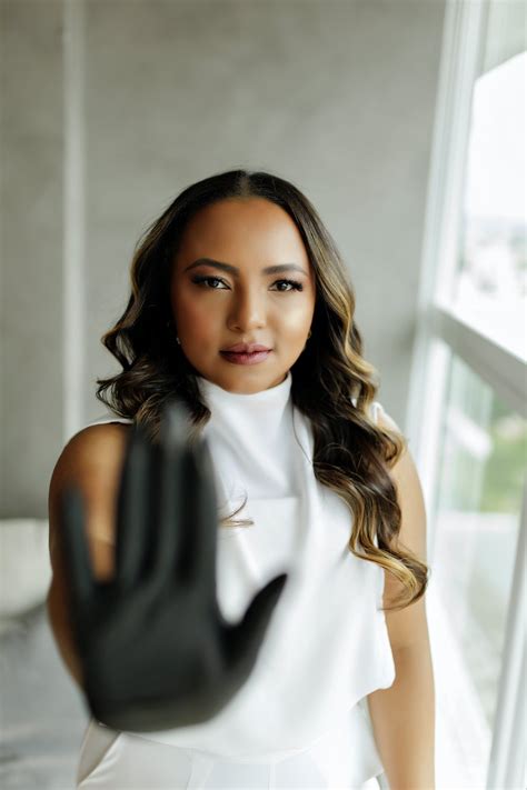 Older Woman Dressed Undressed Showing Photos, Download The BEST Free ...