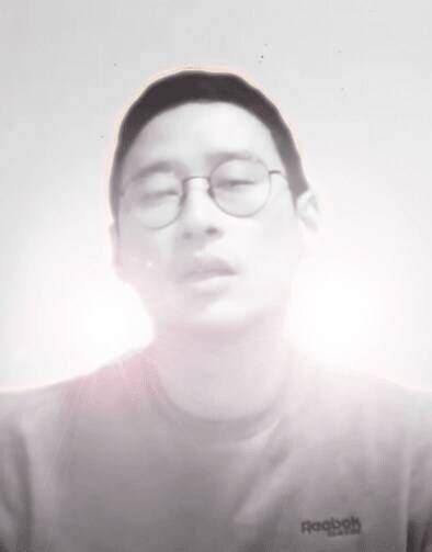 관련 이미지 세부 정보를 참조하세요. 블라인드 | 게임: 김창섭 디렉터랑 같이 근무하는애들은
