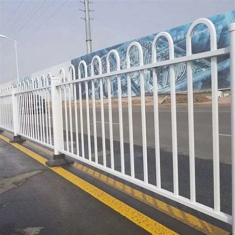 贵州道路护栏,来贵阳道路护栏销售公司支持定制__贵州龙诚御建材科技有限公司