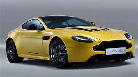 Aston Martin Vantage V12s 2013 STD Compare Car Photos - Overdrive
