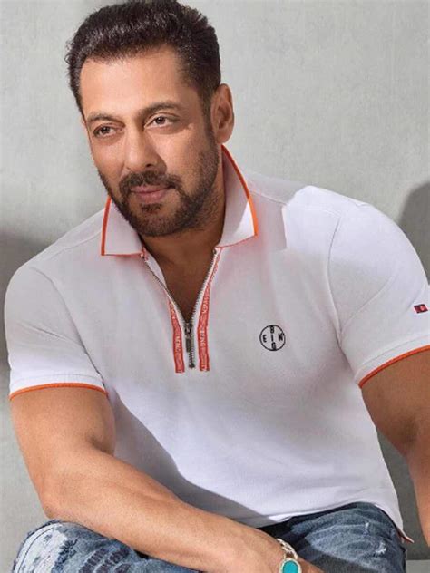 Salman Khan talks about acknowledging mistakes during a live chat with ...