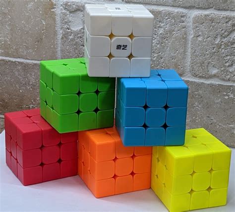 One color Rubik's Cube | Rubiks cube, Sensory toys for kids, Cube