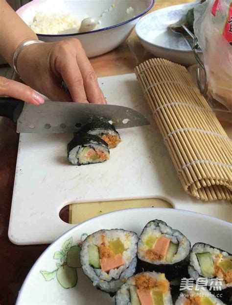 家常寿司的做法_家常寿司怎么做_美食杰