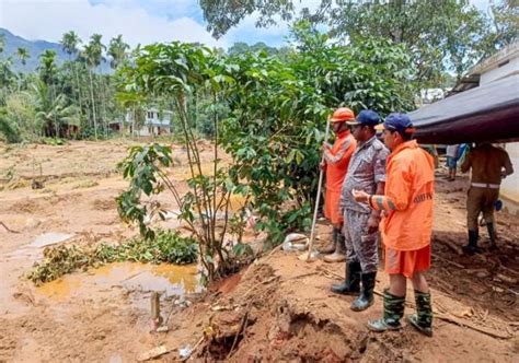 Wayanad landslide: Kerala HC criticizes CM Vijayan govt for lack of ...