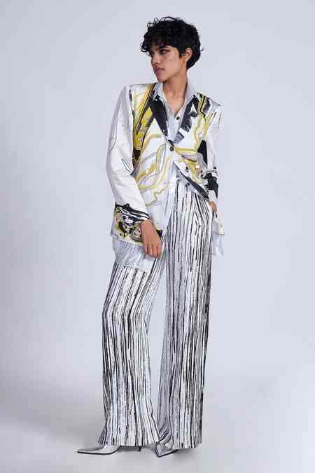 Buy Black Satin Slub Embroidery Bead Collar Yuki Wave Blazer For Women ...