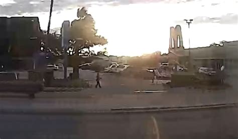 HPD releases bodycam video of officer fatally shooting an ‘aggressive ...