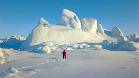 Greenland in Winter • 5 things to do | Guide to Greenland