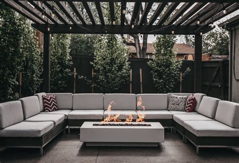 Outdoor Seating With Fire Pit Table at Jason Lindstrom blog