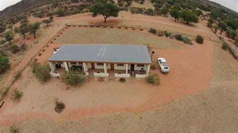 DINOSAUR'S TRACKS (Kalkfeld) - Guesthouse Reviews & Photos - Tripadvisor