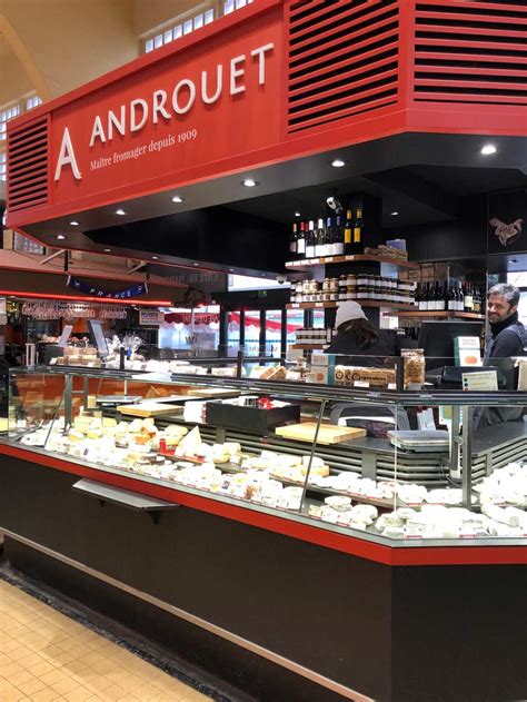 Passy Covered Market, Top Covered Market in Paris | Urbansider